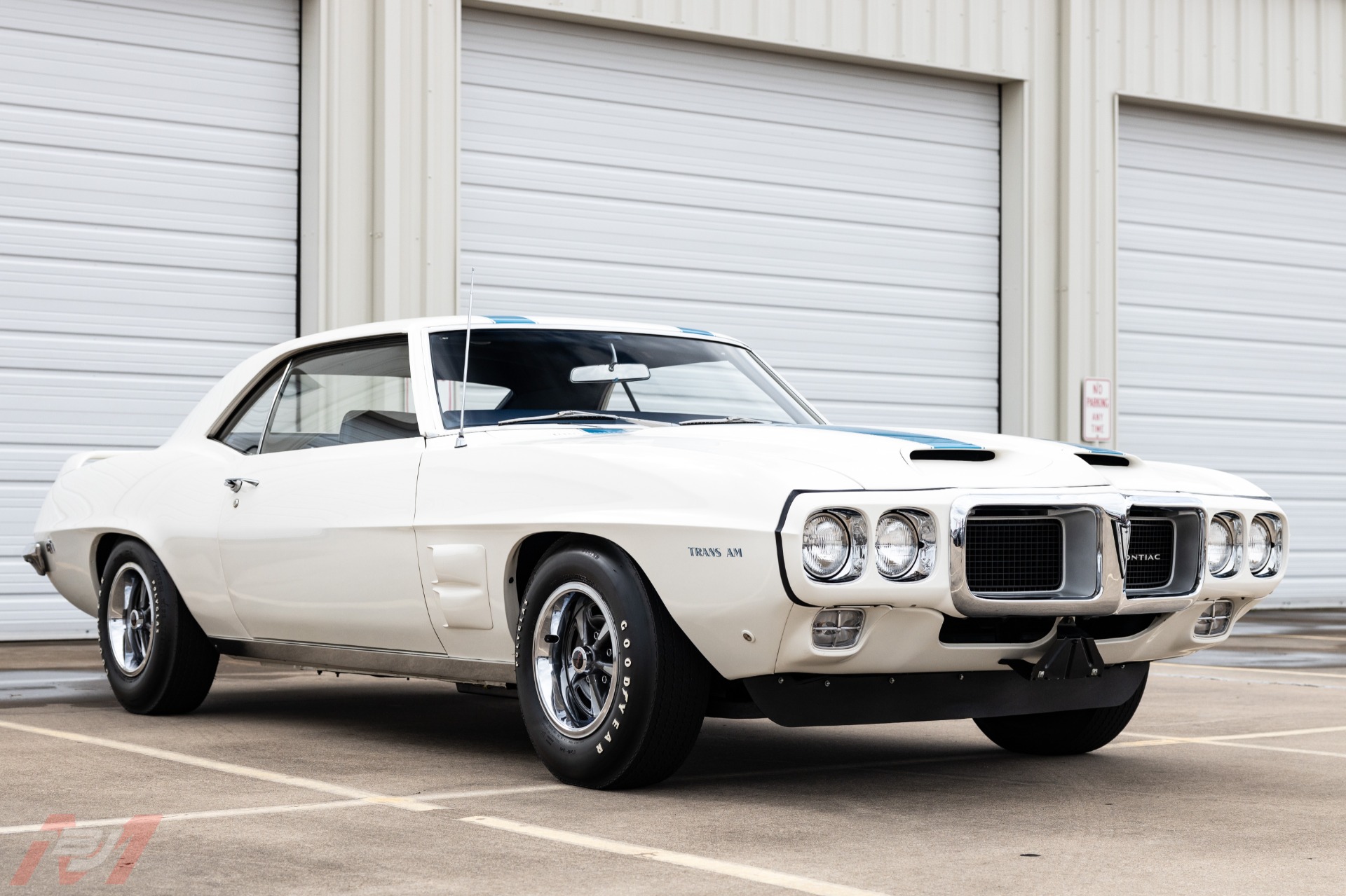 Used-1969-Pontiac-Trans-Am-Ram-Air-III