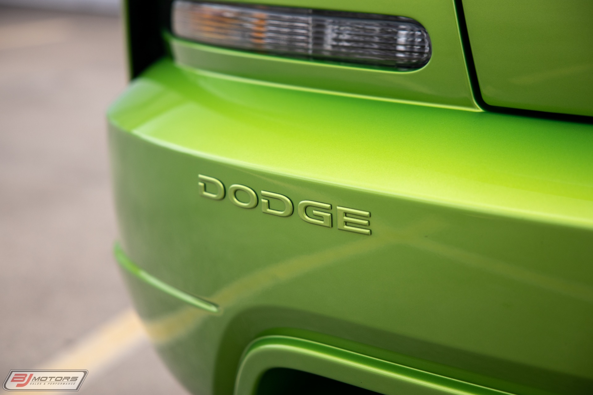 Used-2008-Dodge-Viper-SRT-10