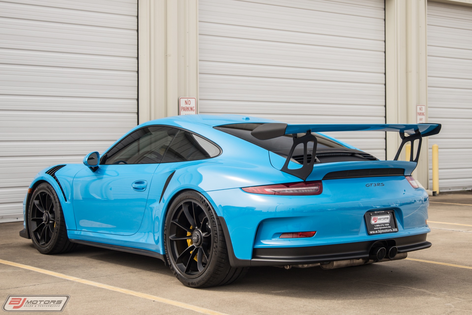 Used-2016-Porsche-911-GT3RS