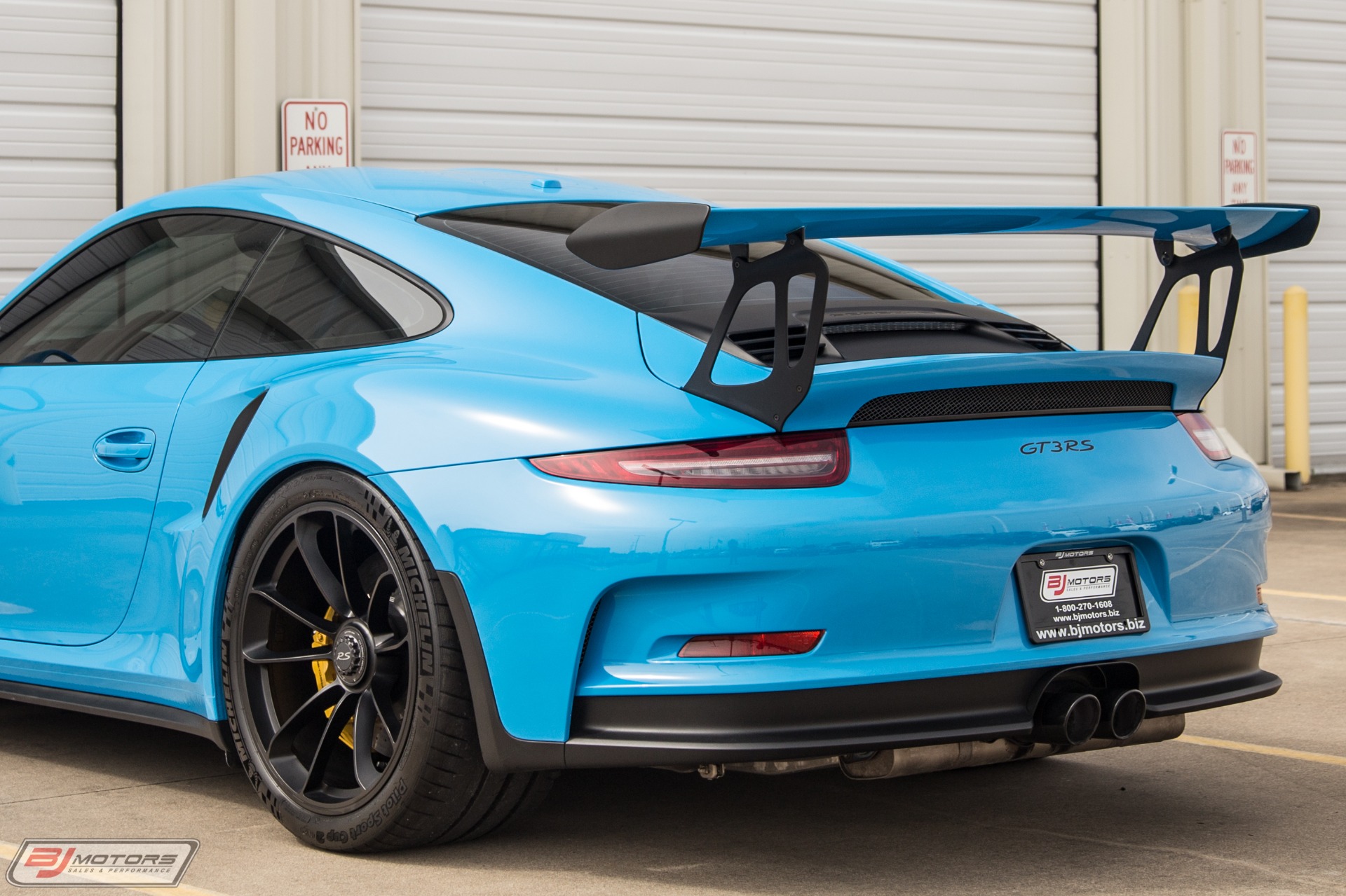 Used-2016-Porsche-911-GT3RS