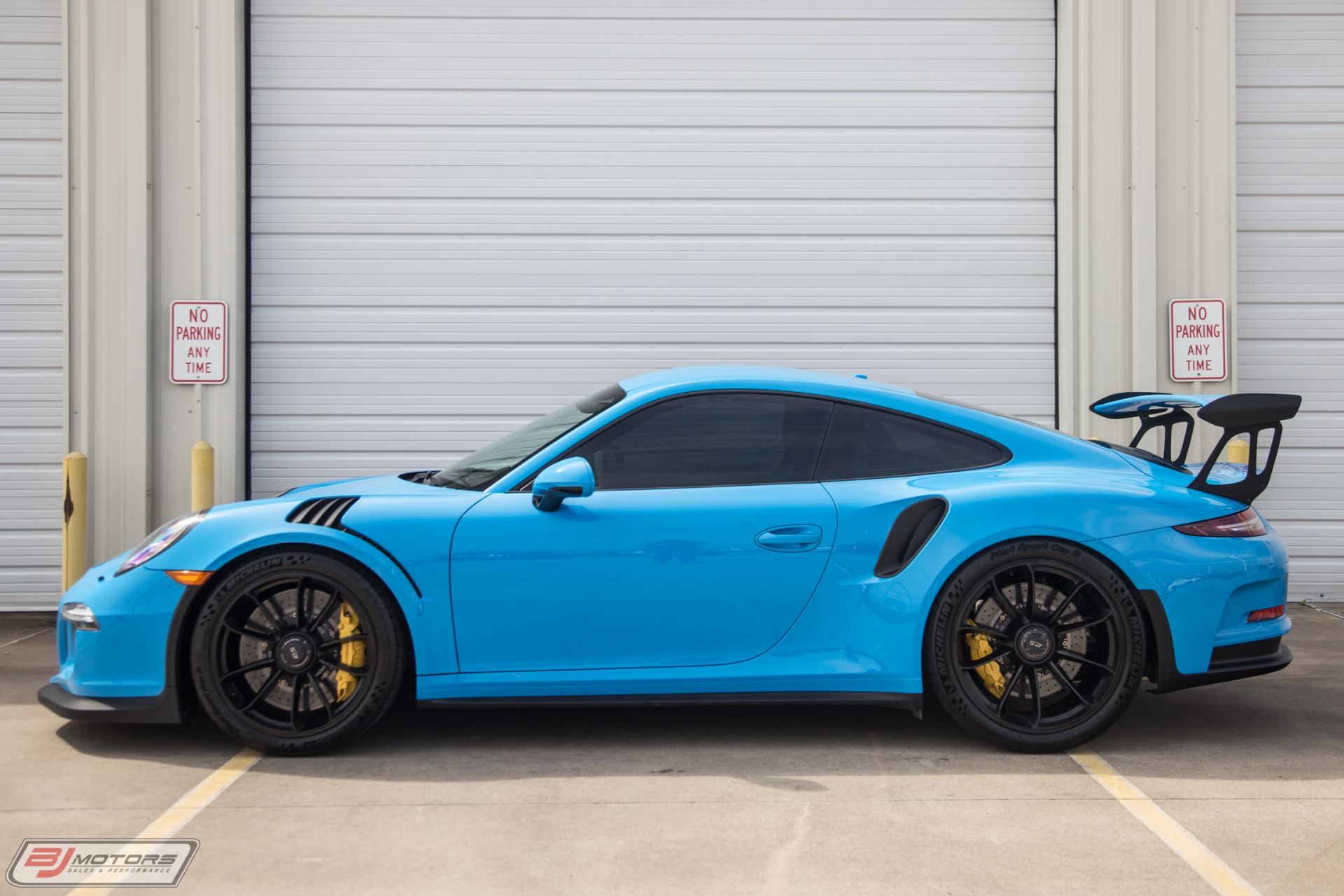 Used-2016-Porsche-911-GT3RS