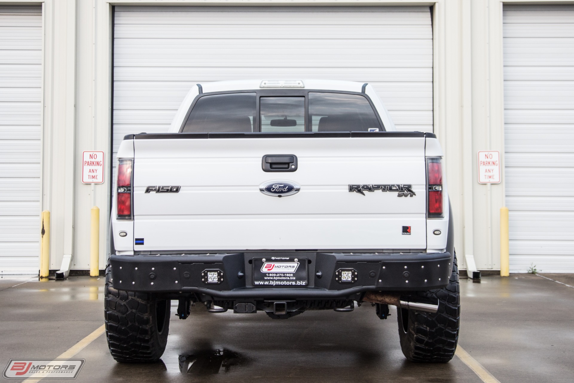 Used-2014-Ford-F-150-SVT-Raptor-Supercharged