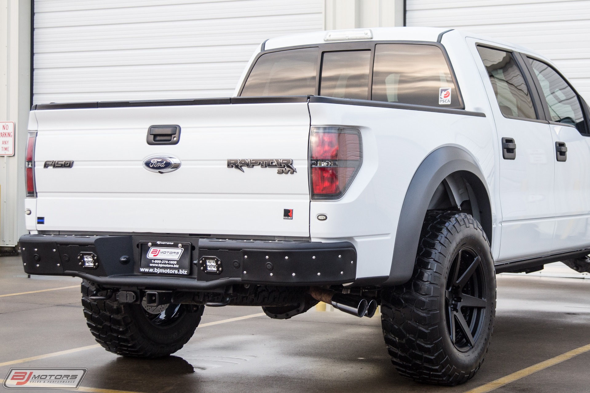 Used-2014-Ford-F-150-SVT-Raptor-Supercharged