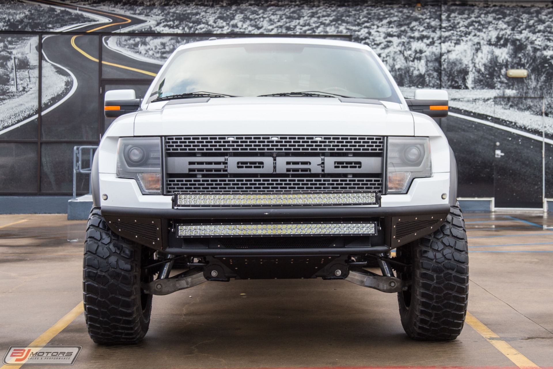 Used-2014-Ford-F-150-SVT-Raptor-Supercharged