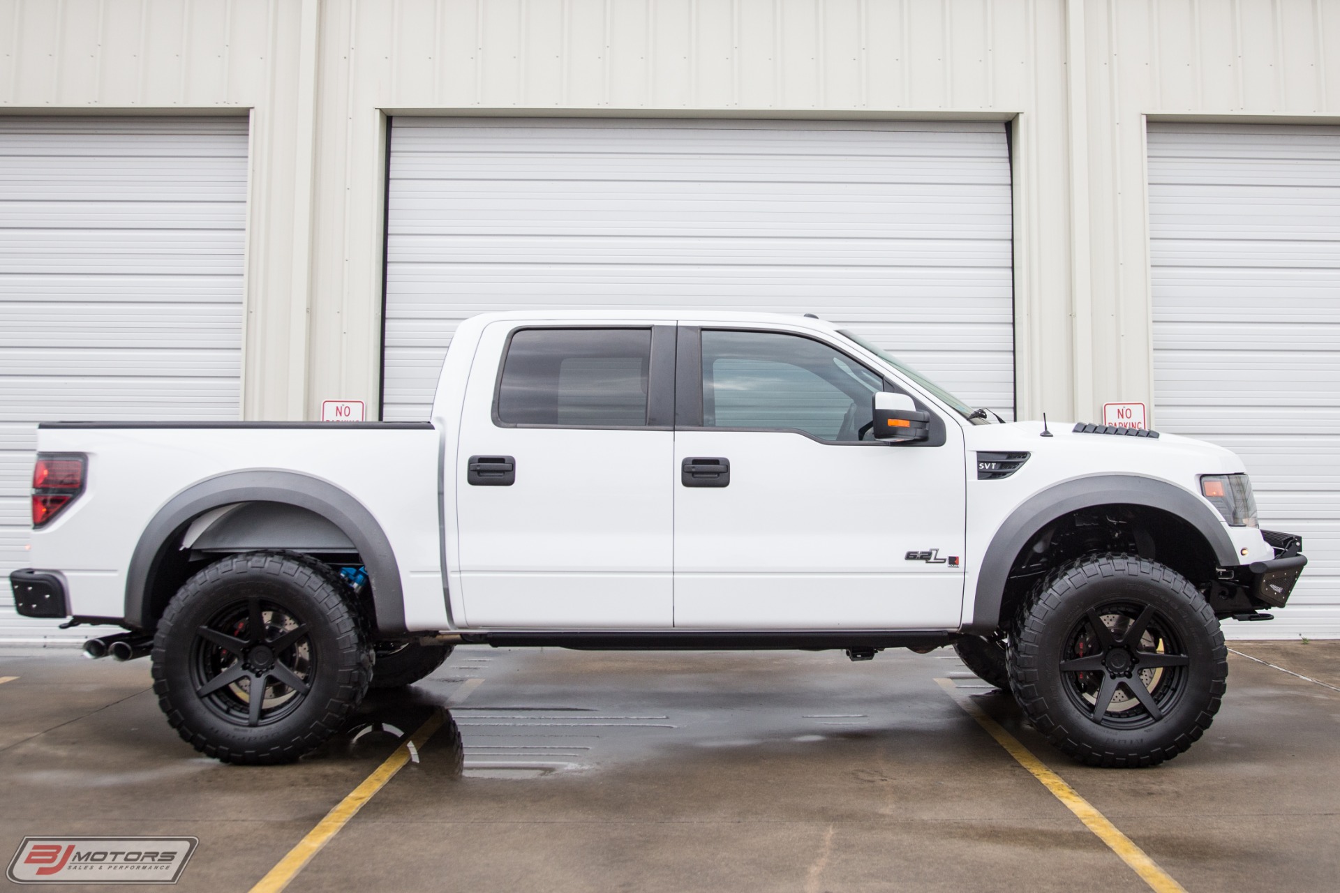 Used-2014-Ford-F-150-SVT-Raptor-Supercharged