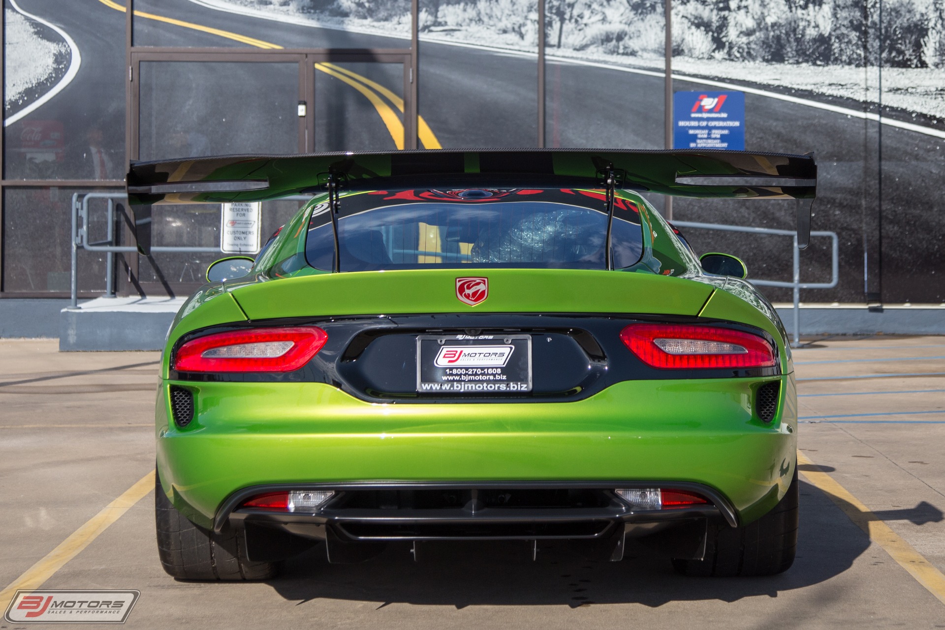 Used-2017-Dodge-Viper-ACR-Extreme-Snakeskin-Green--25