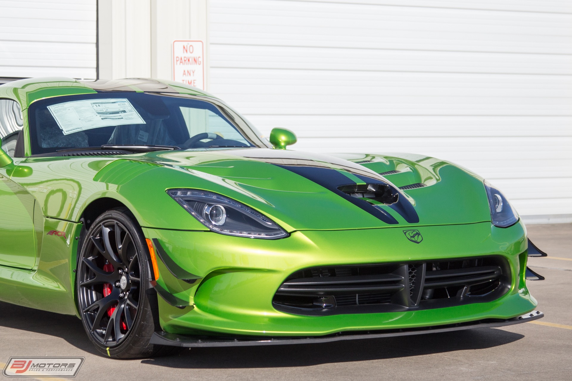 Used-2017-Dodge-Viper-ACR-Extreme-Snakeskin-Green--25