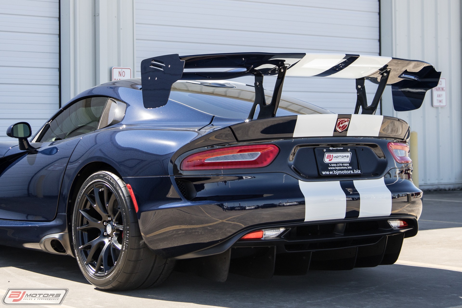 Used-2016-Dodge-Viper-ACR-Extreme