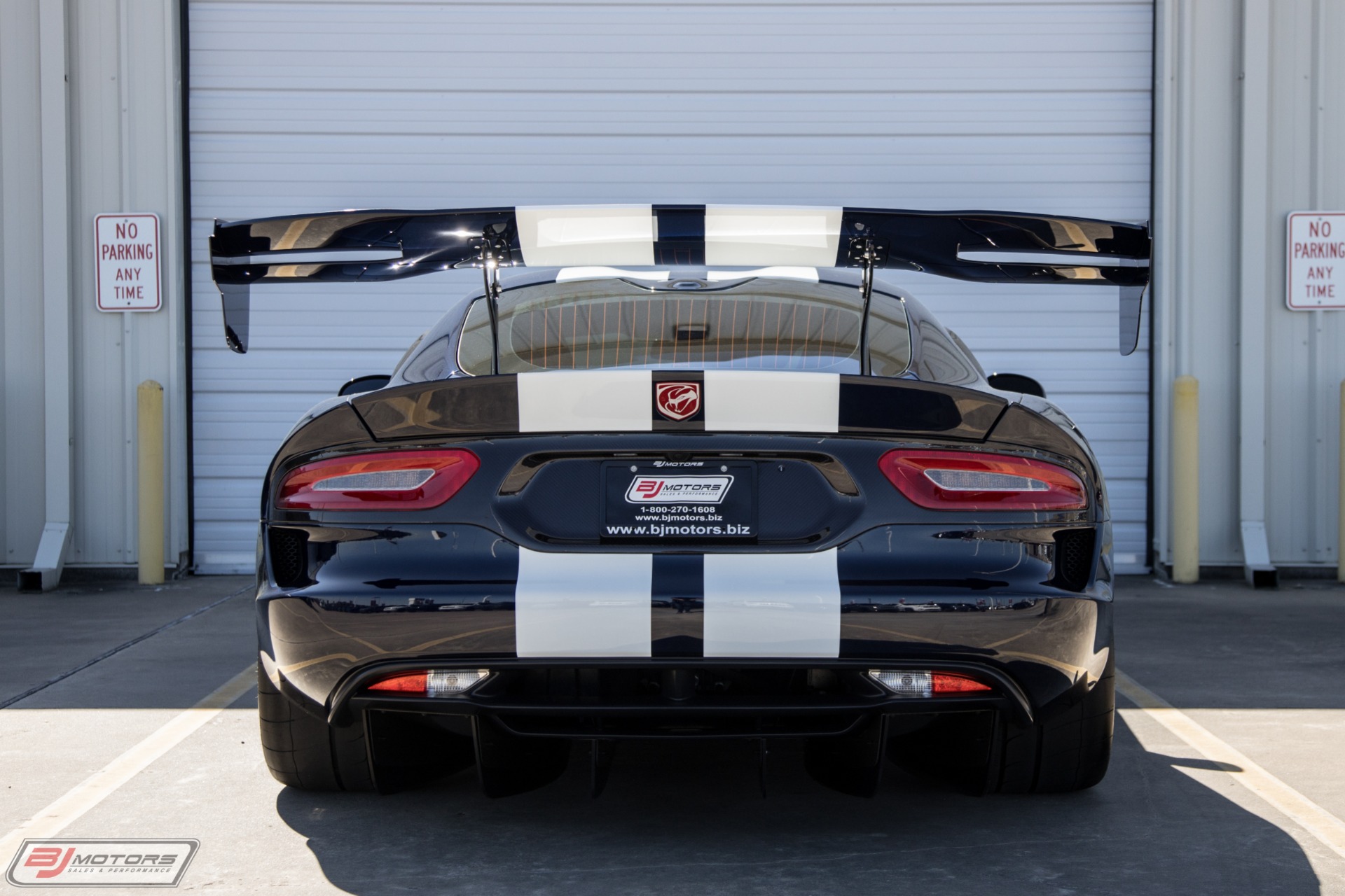 Used-2016-Dodge-Viper-ACR-Extreme