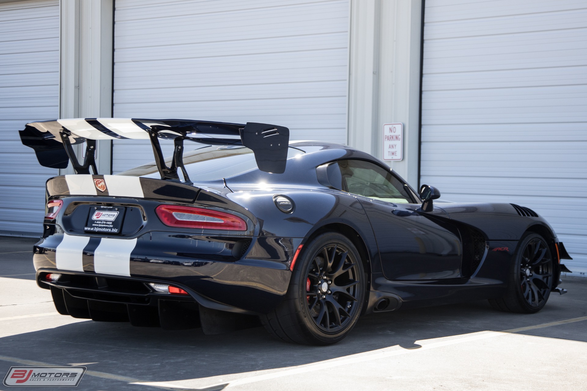 Used-2016-Dodge-Viper-ACR-Extreme