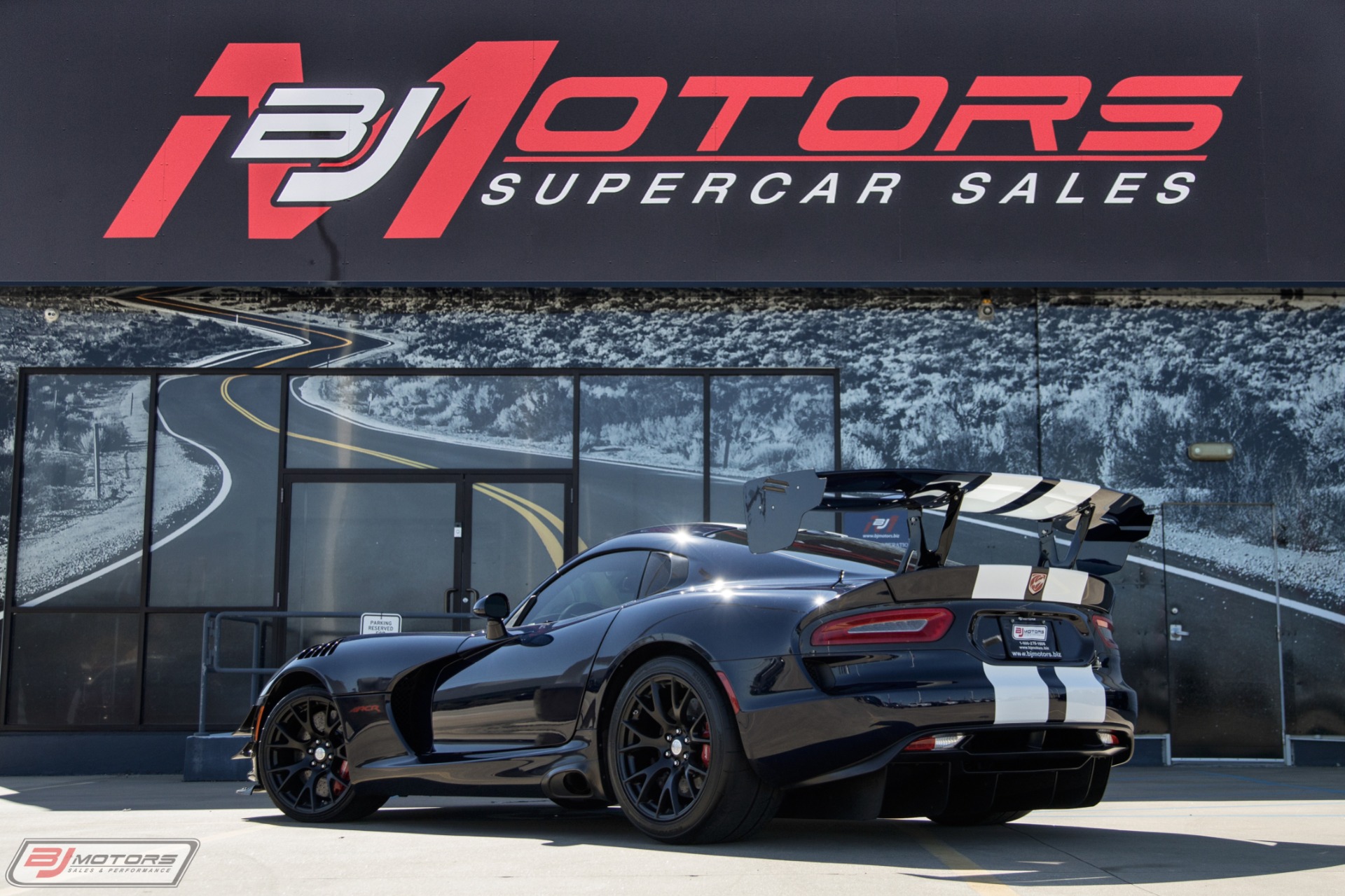 Used-2016-Dodge-Viper-ACR-Extreme