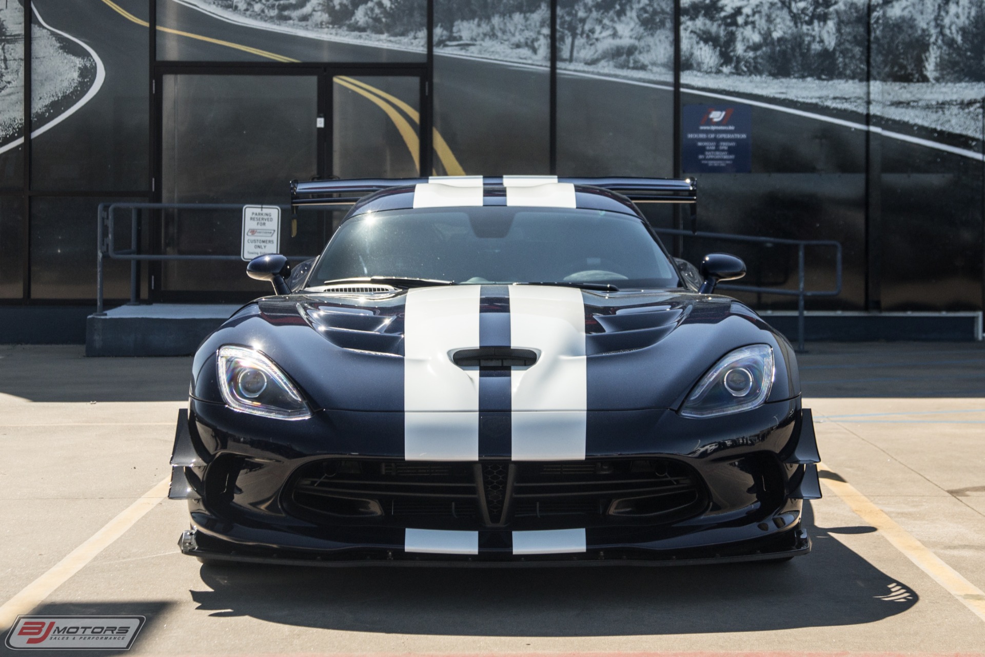 Used-2016-Dodge-Viper-ACR-Extreme