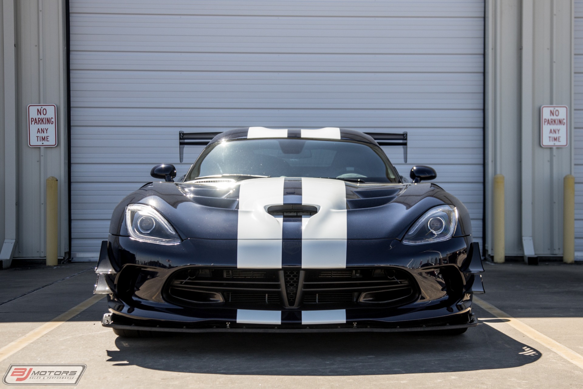 Used-2016-Dodge-Viper-ACR-Extreme