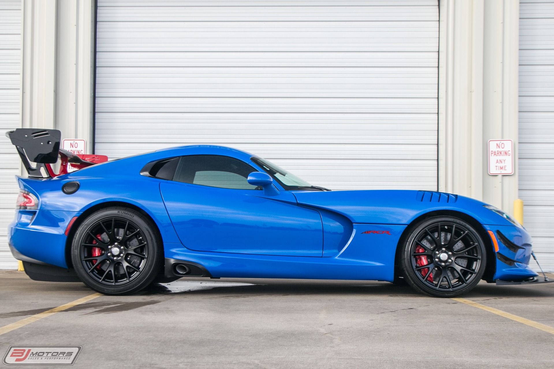 Used-2017-Dodge-Viper-ACR