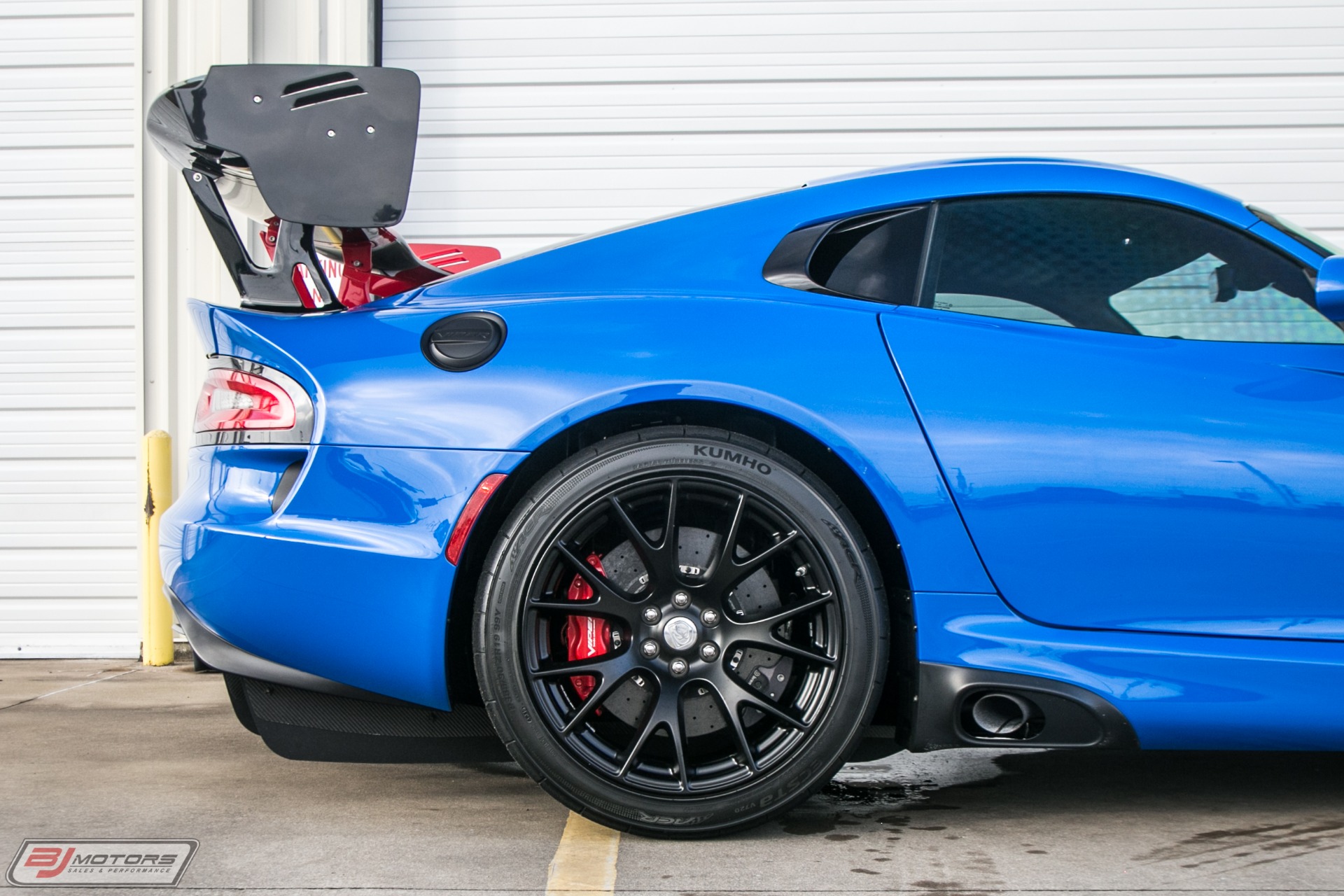 Used-2017-Dodge-Viper-ACR