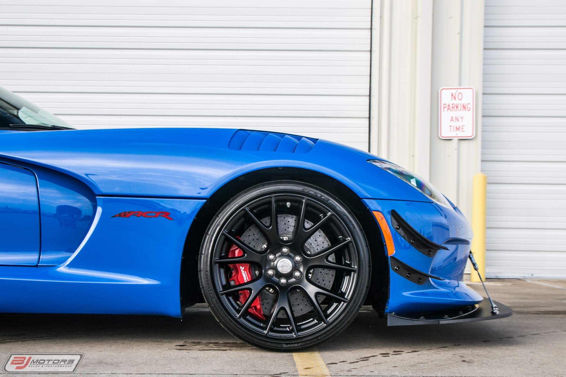 Used-2017-Dodge-Viper-ACR