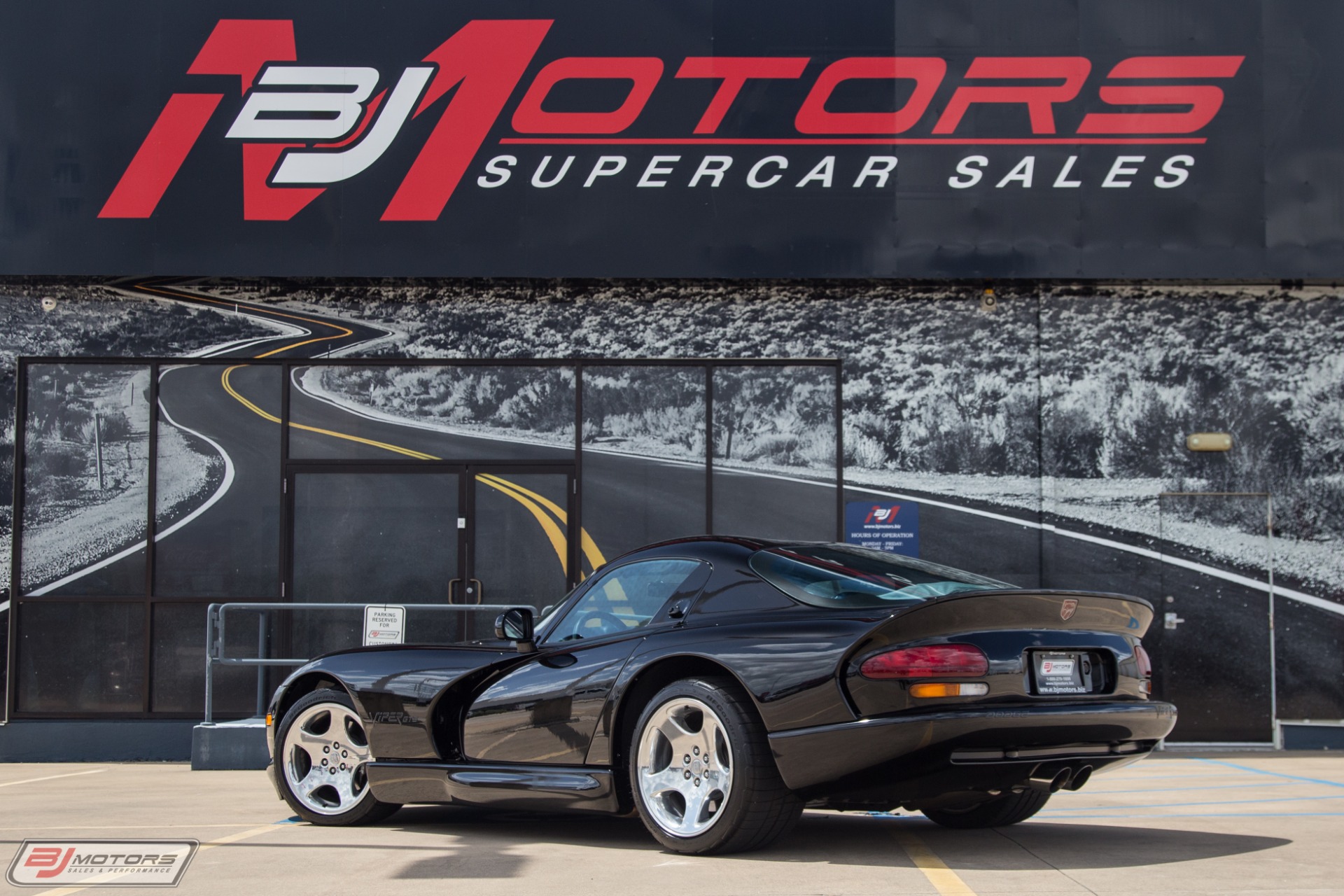 Used-2000-Dodge-Viper-GTS