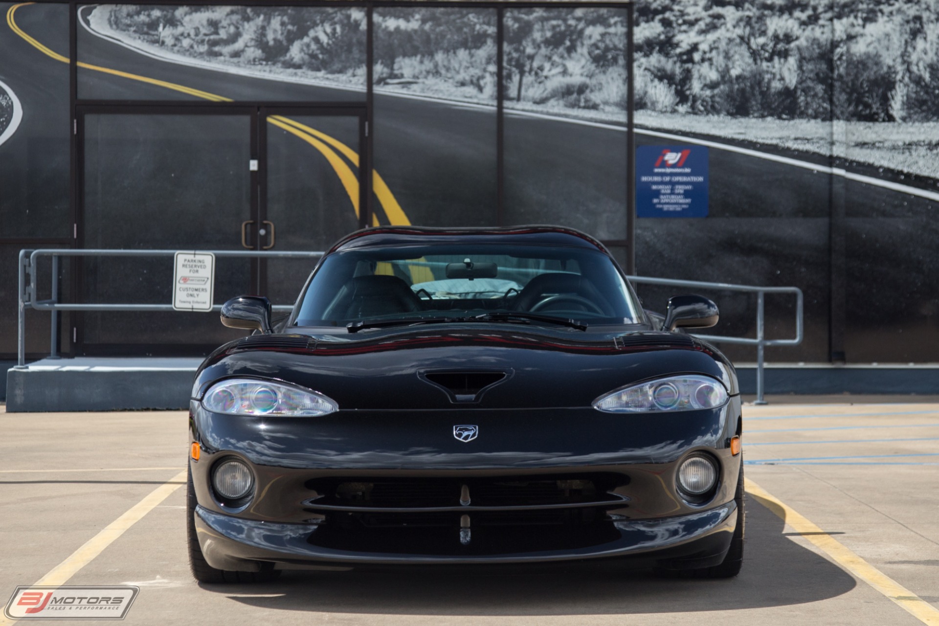 Used-2000-Dodge-Viper-GTS