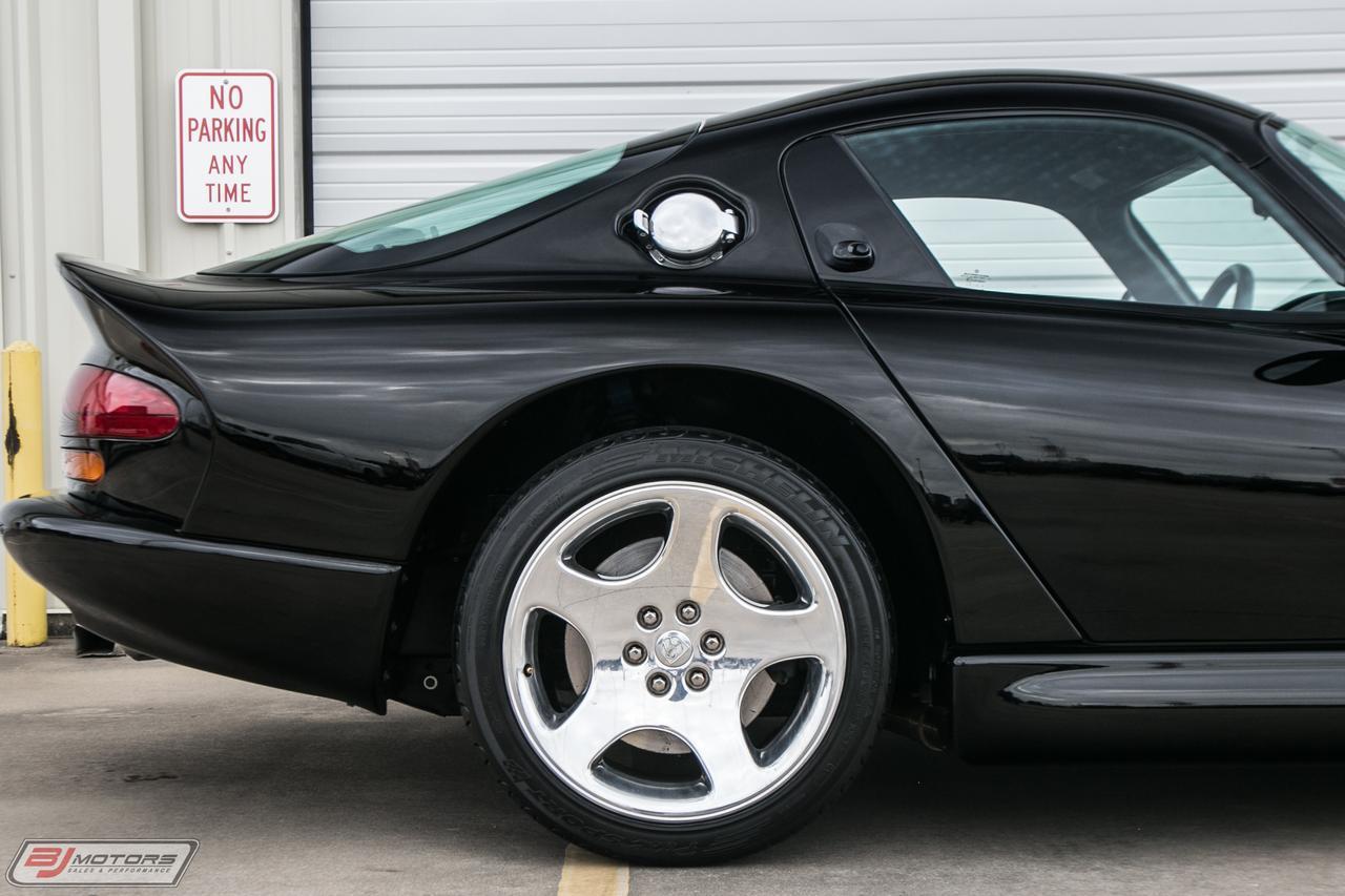 Used-2000-Dodge-Viper-GTS