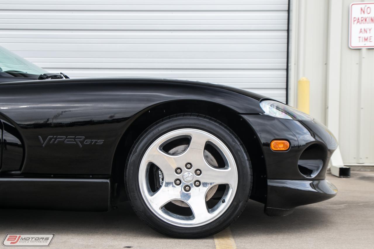 Used-2000-Dodge-Viper-GTS