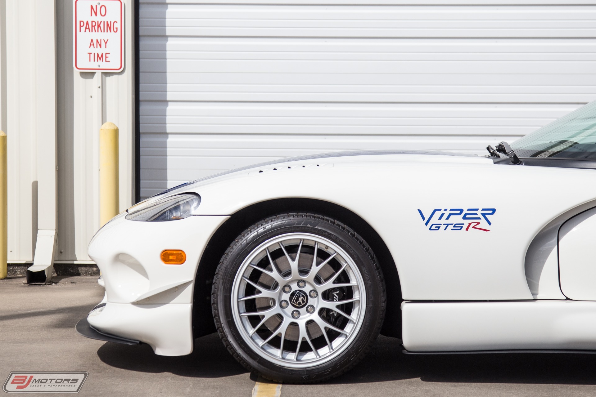 Used-1998-Dodge-Viper-GTS-R-GT2