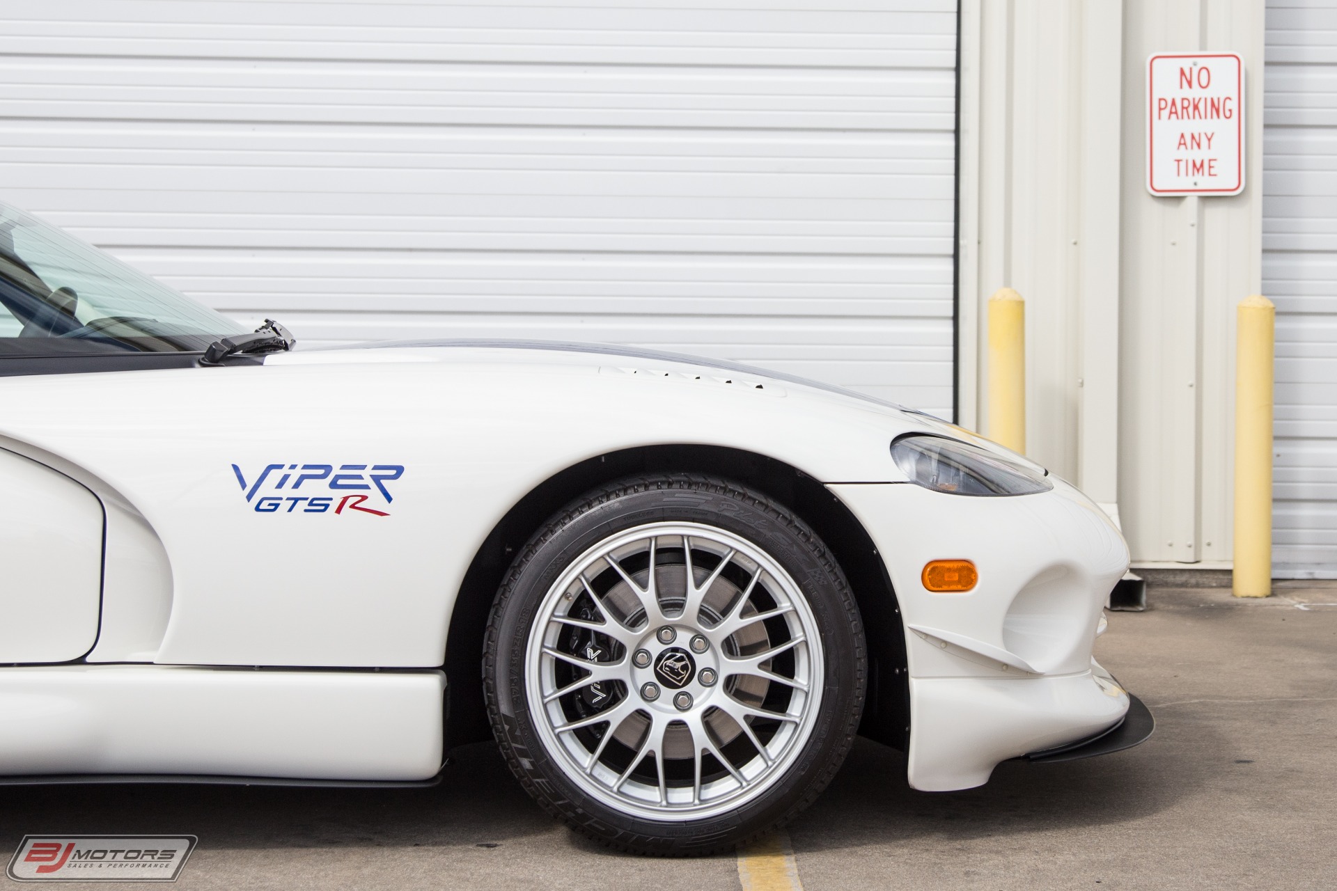 Used-1998-Dodge-Viper-GTS-R-GT2