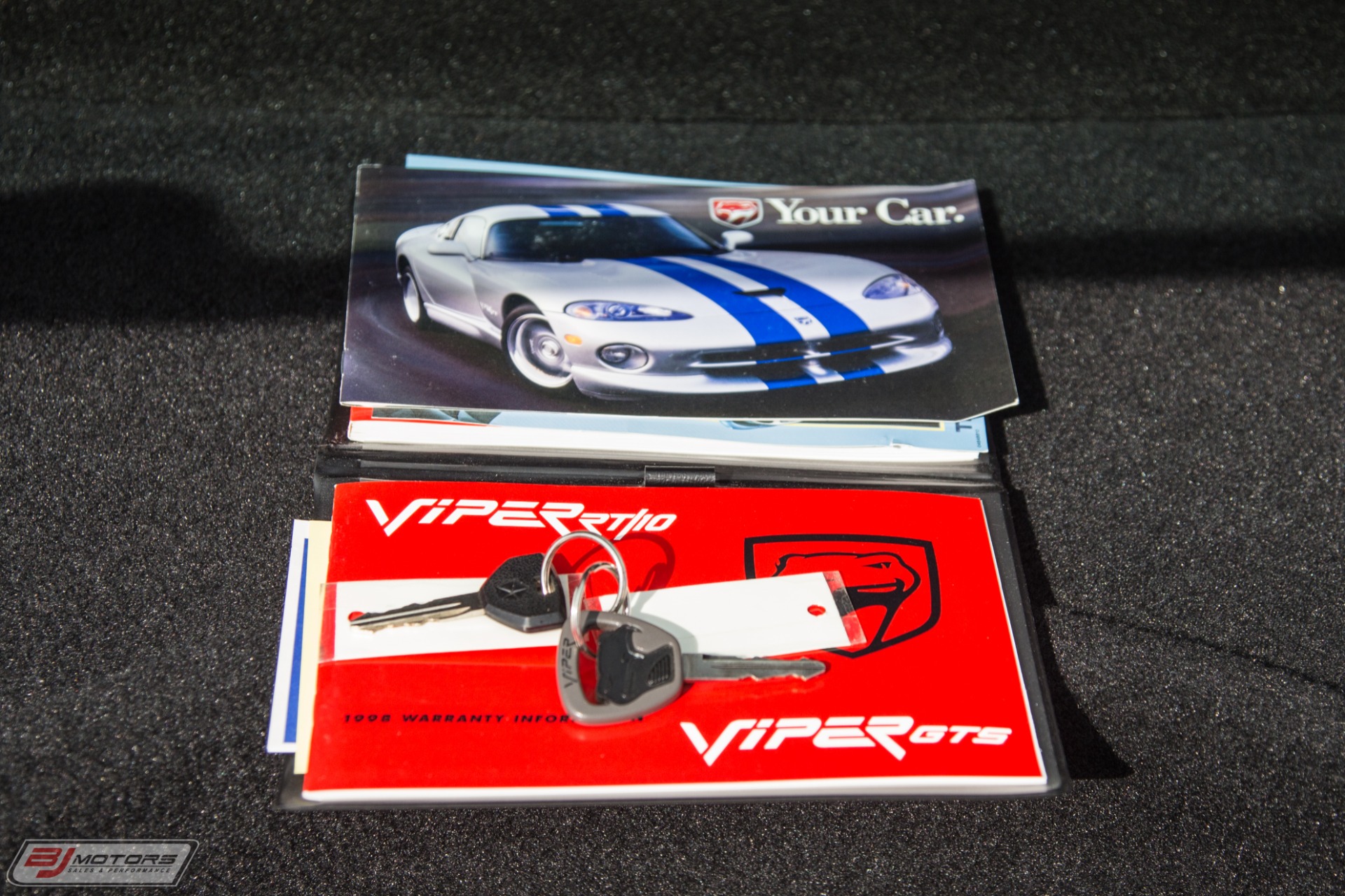 Used-1998-Dodge-Viper-GTS-R-GT2