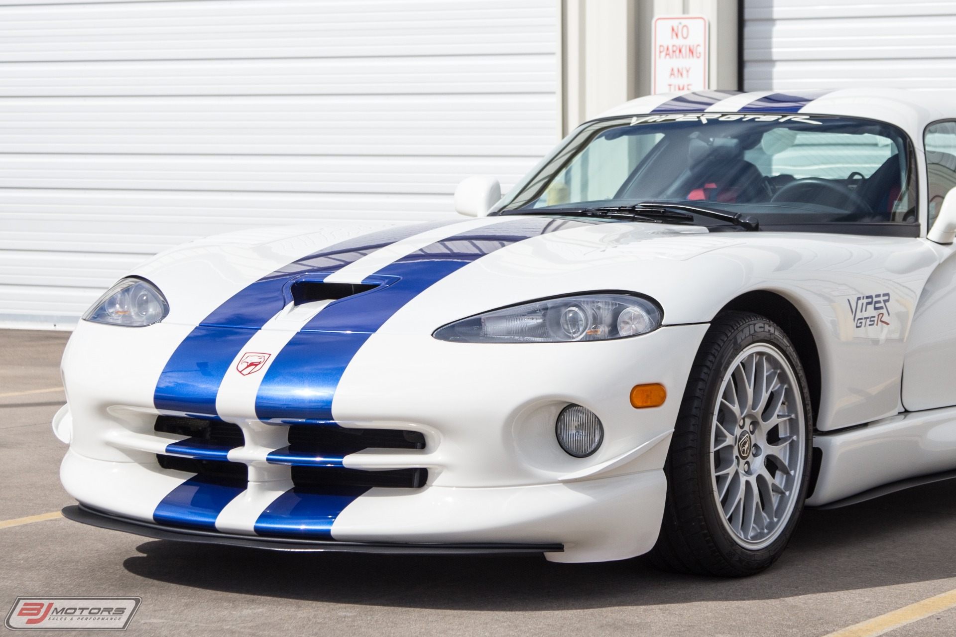 Used-1998-Dodge-Viper-GTS-R-GT2