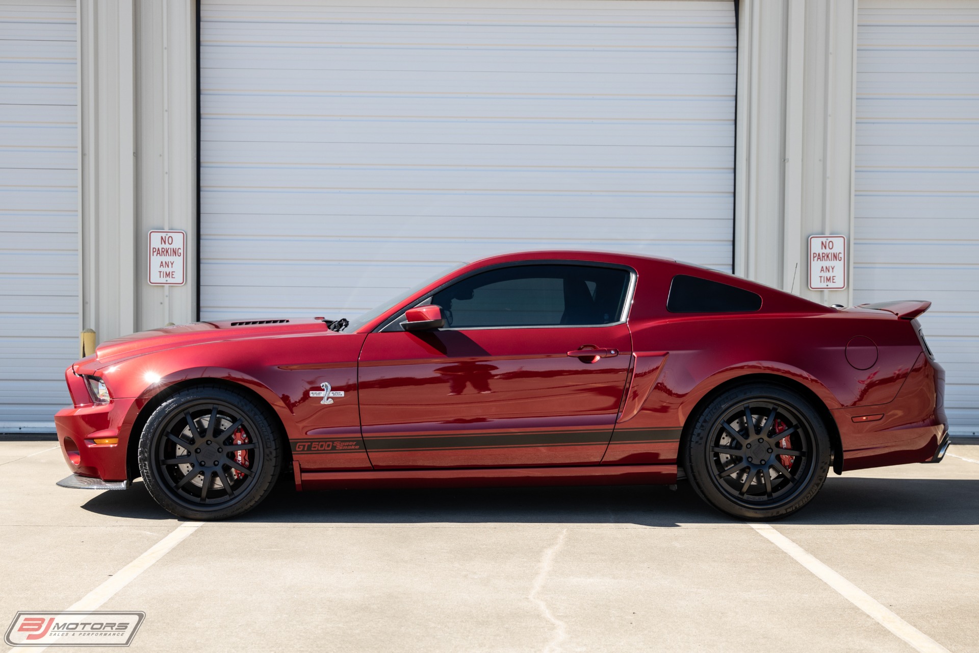 Used-2014-Ford-Mustang-Shelby-GT500-Super-Snake