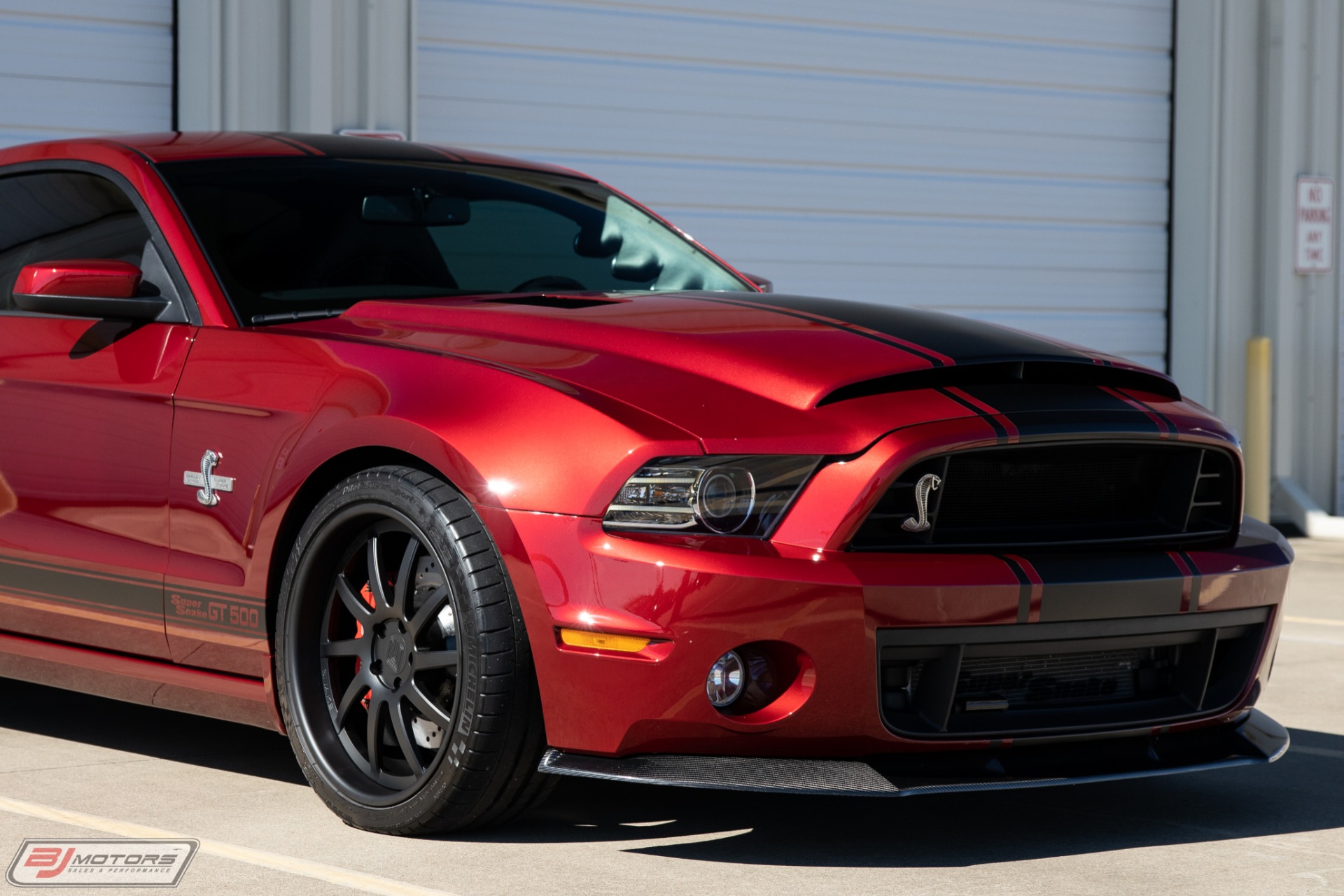 Used-2014-Ford-Mustang-Shelby-GT500-Super-Snake