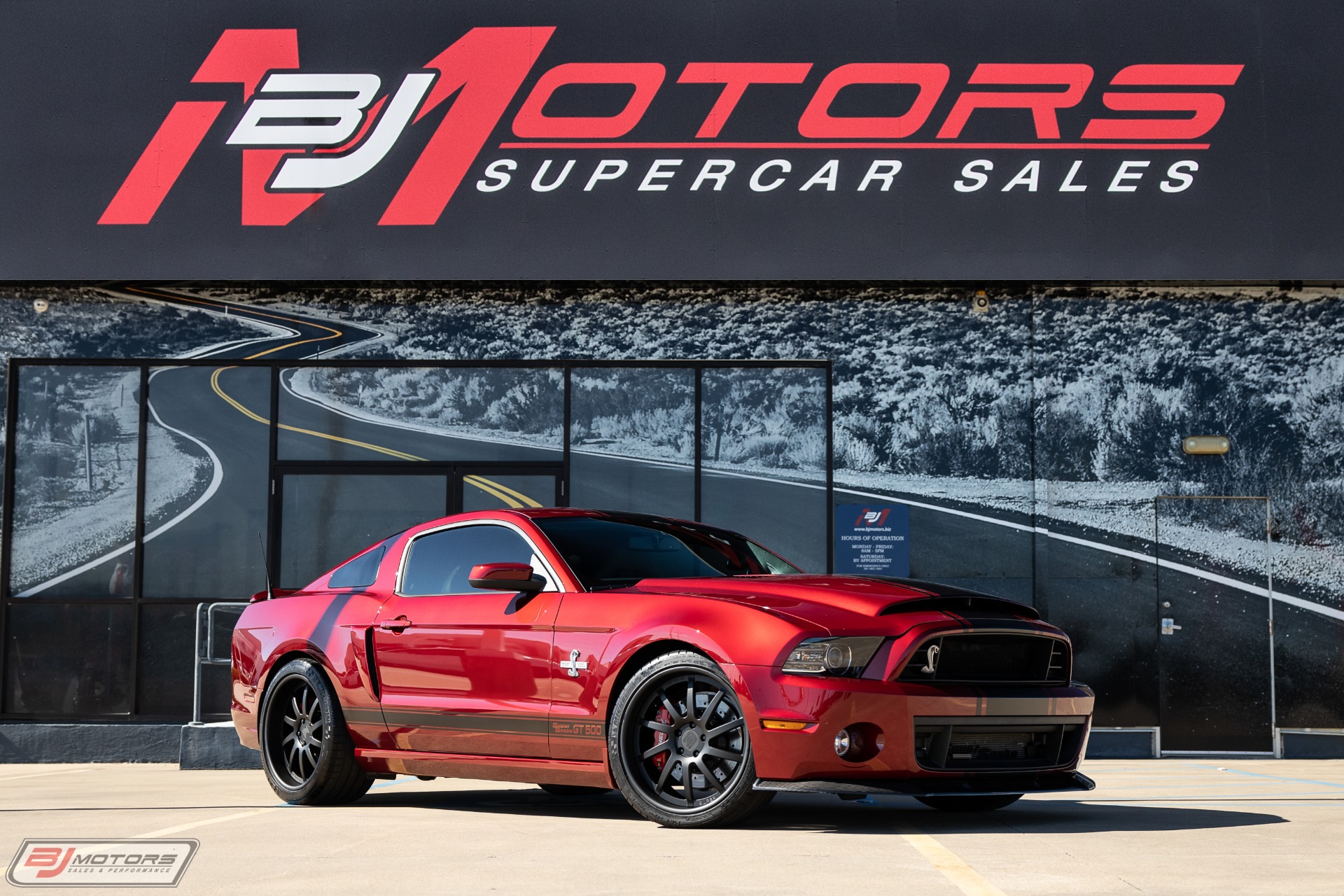 Used-2014-Ford-Mustang-Shelby-GT500-Super-Snake