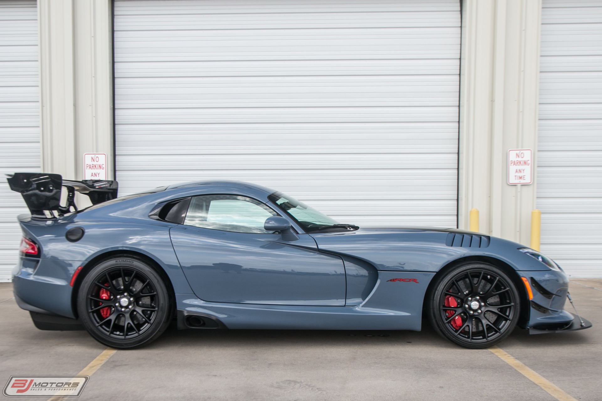 New-2016-Dodge-Viper-GTC