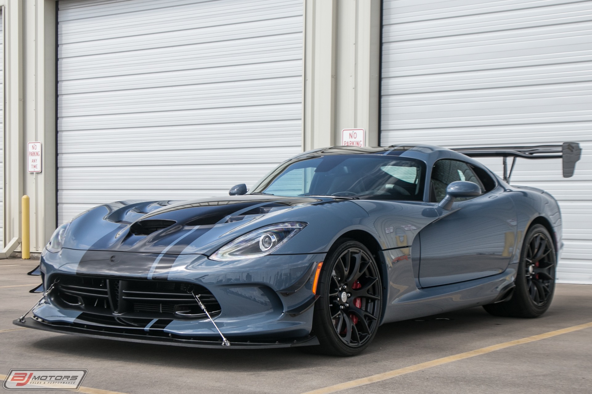 New-2016-Dodge-Viper-GTC