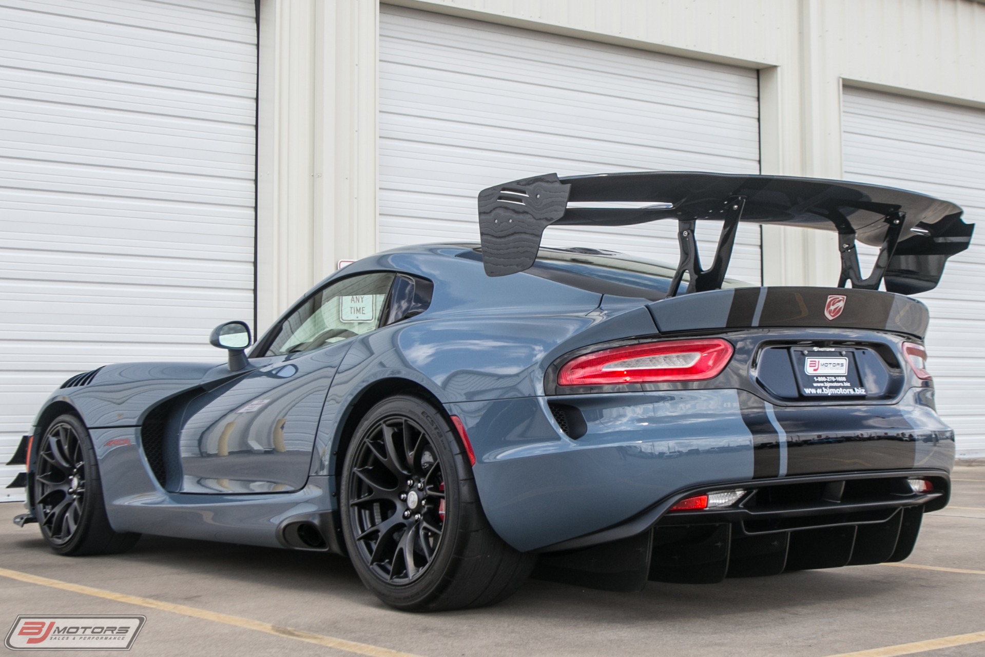 New-2016-Dodge-Viper-GTC