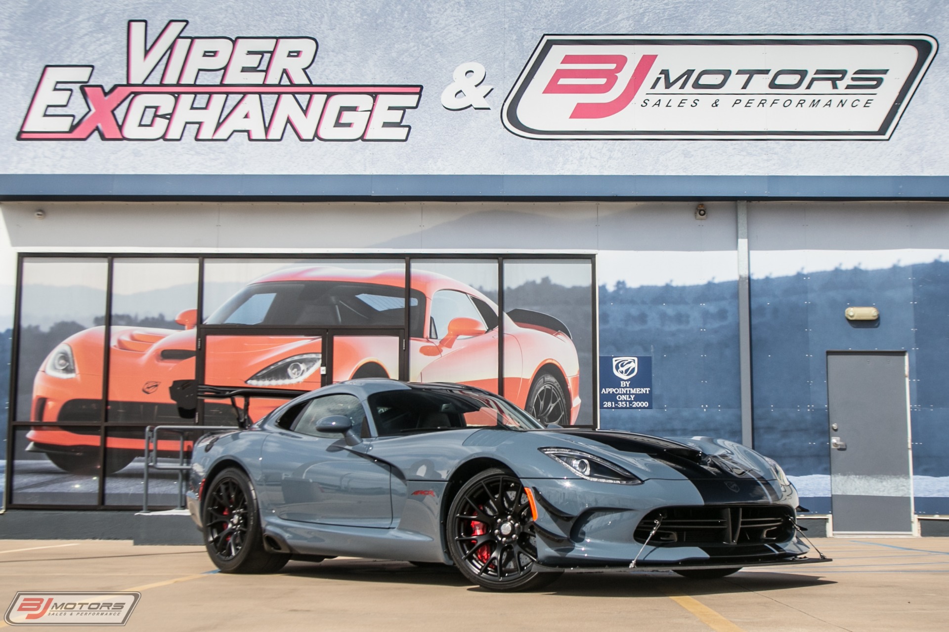 New-2016-Dodge-Viper-GTC