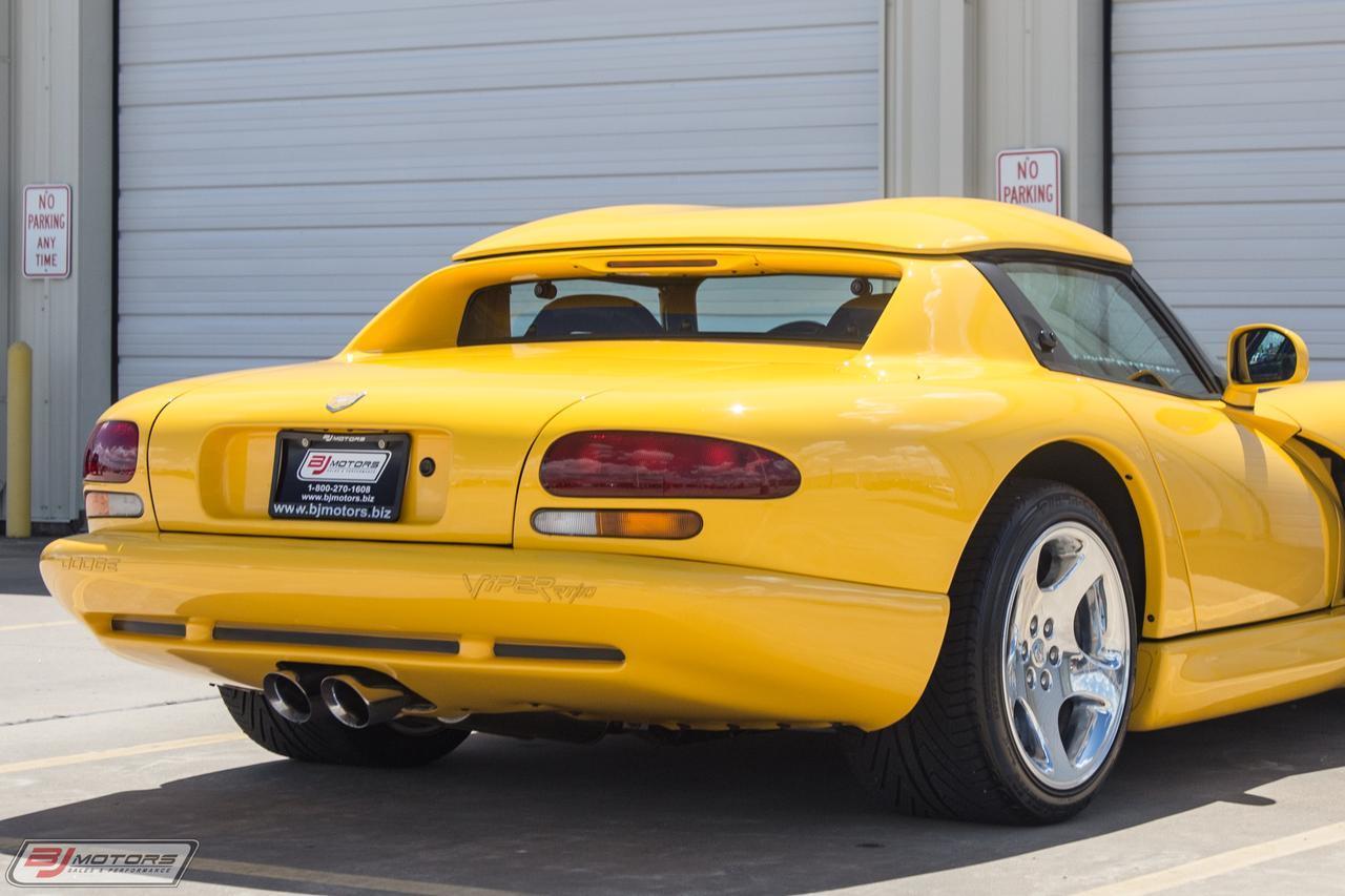 Used-2002-Dodge-Viper-RT/10