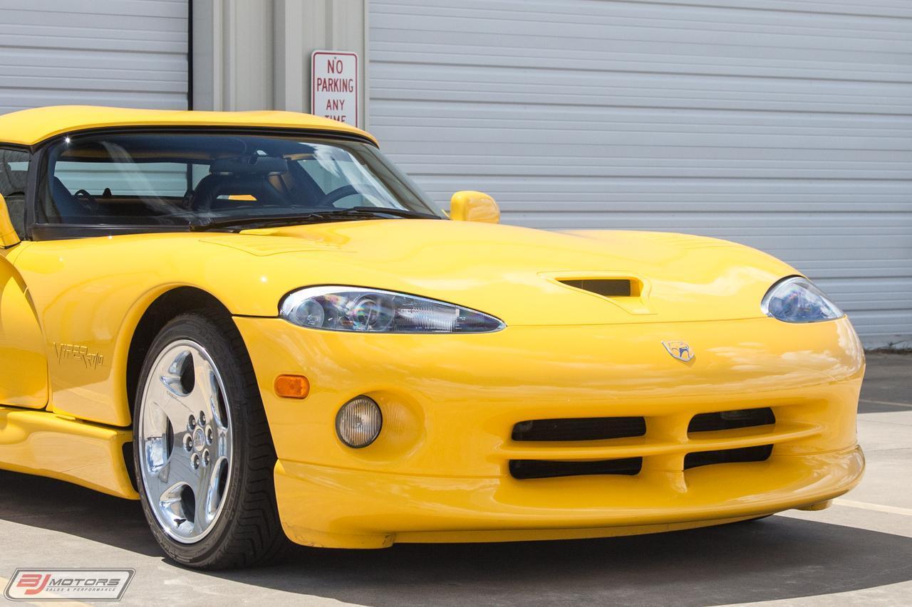 Used-2002-Dodge-Viper-RT/10