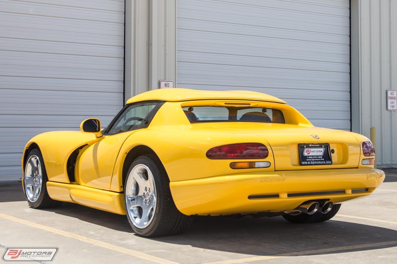 Used-2002-Dodge-Viper-RT/10