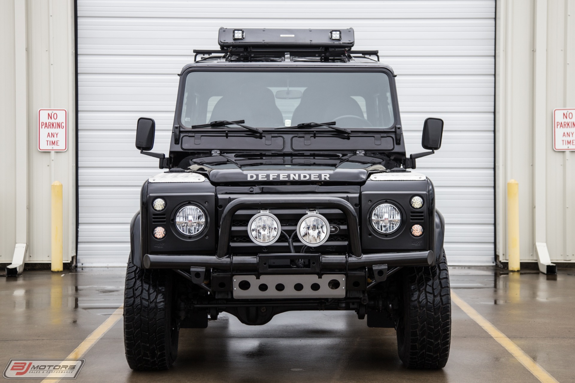 Used-1986-Land-Rover-Defender-D90