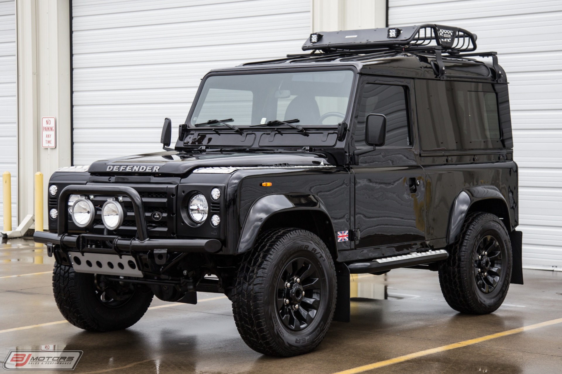 Used-1986-Land-Rover-Defender-D90