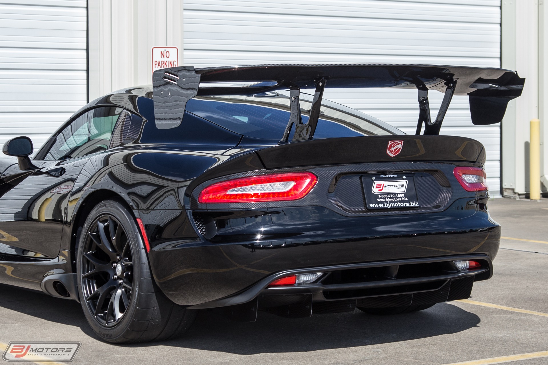 Used-2017-Dodge-Viper-ACR-Extreme