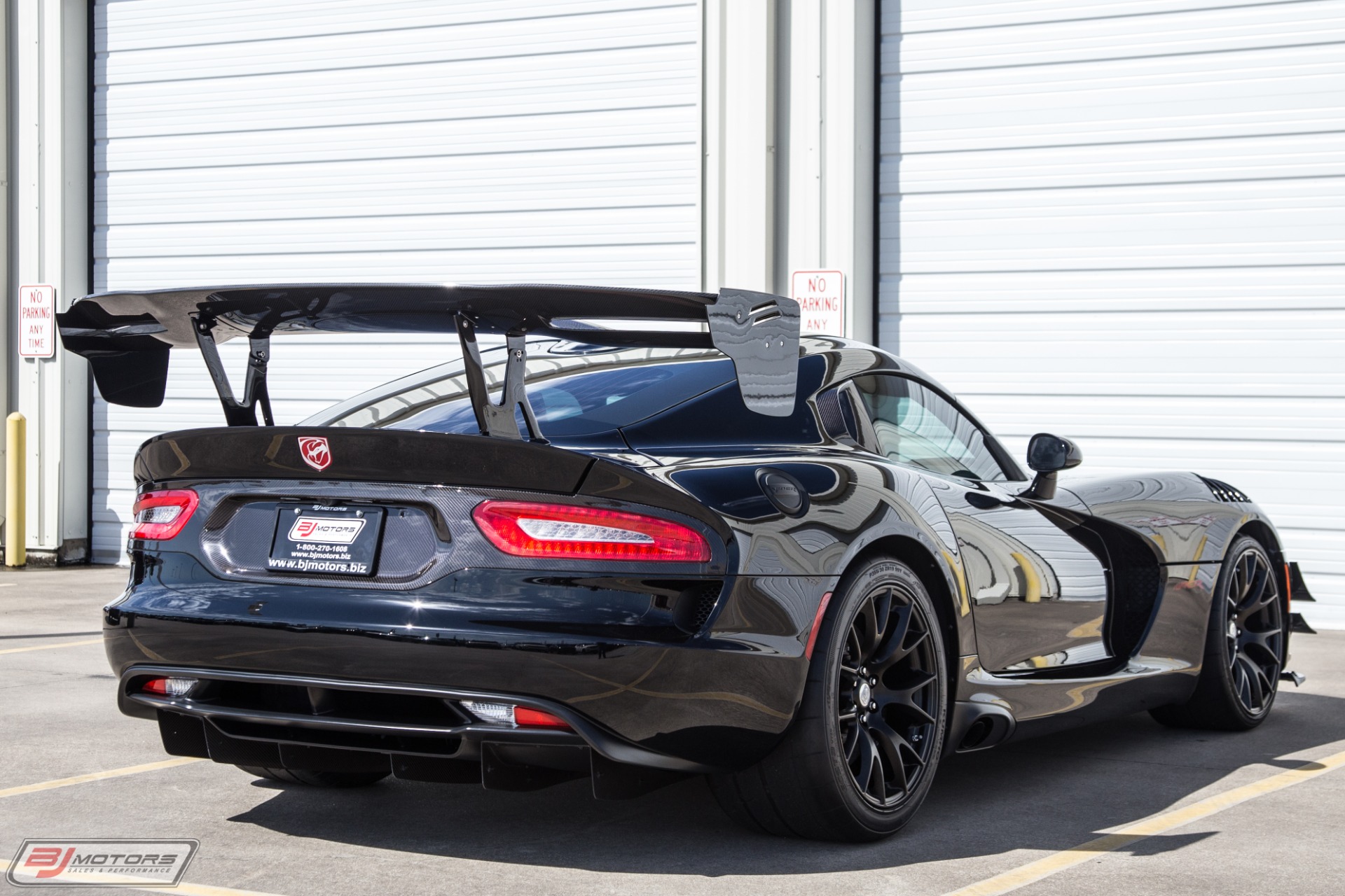 Used-2017-Dodge-Viper-ACR-Extreme