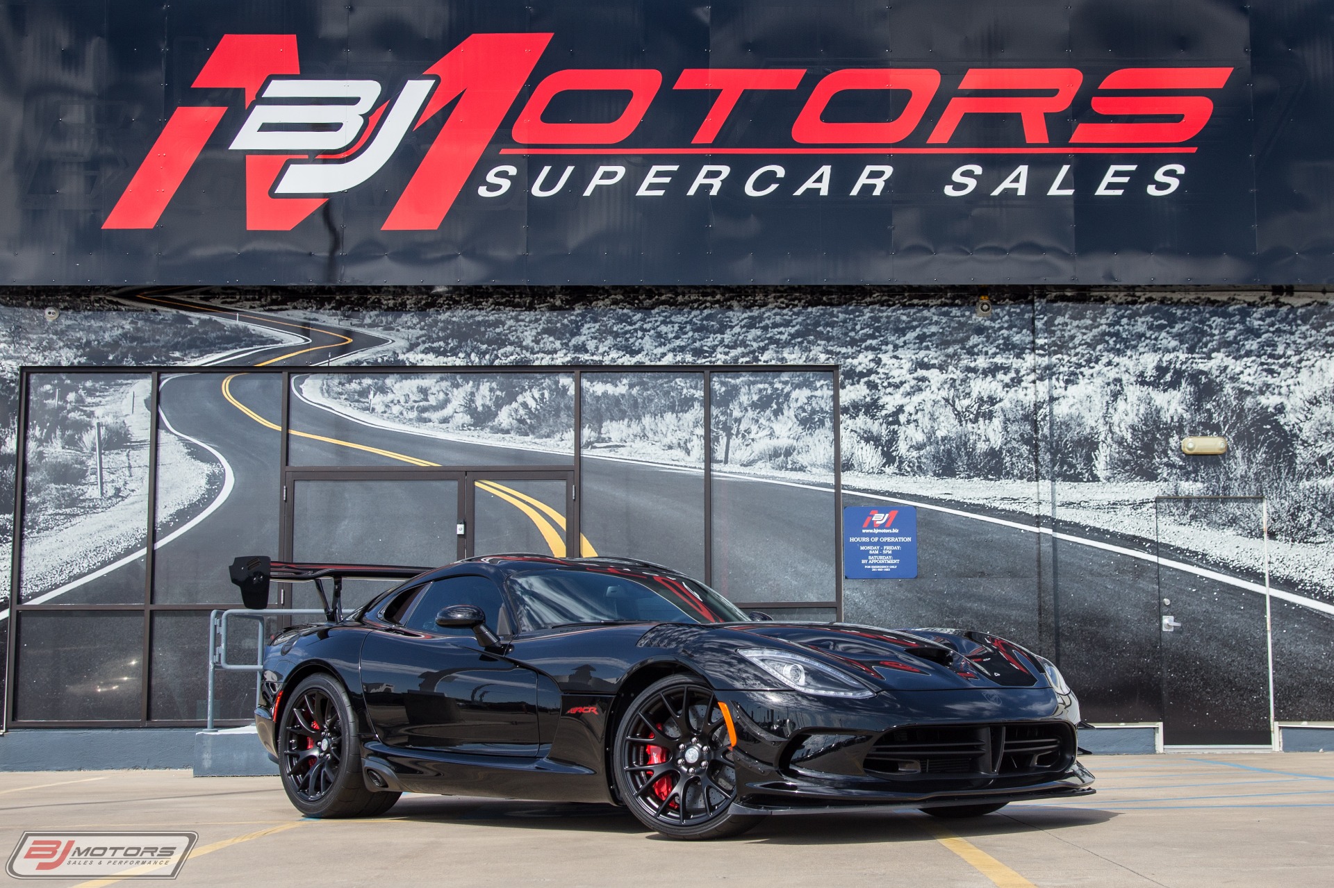 Used-2017-Dodge-Viper-ACR-Extreme