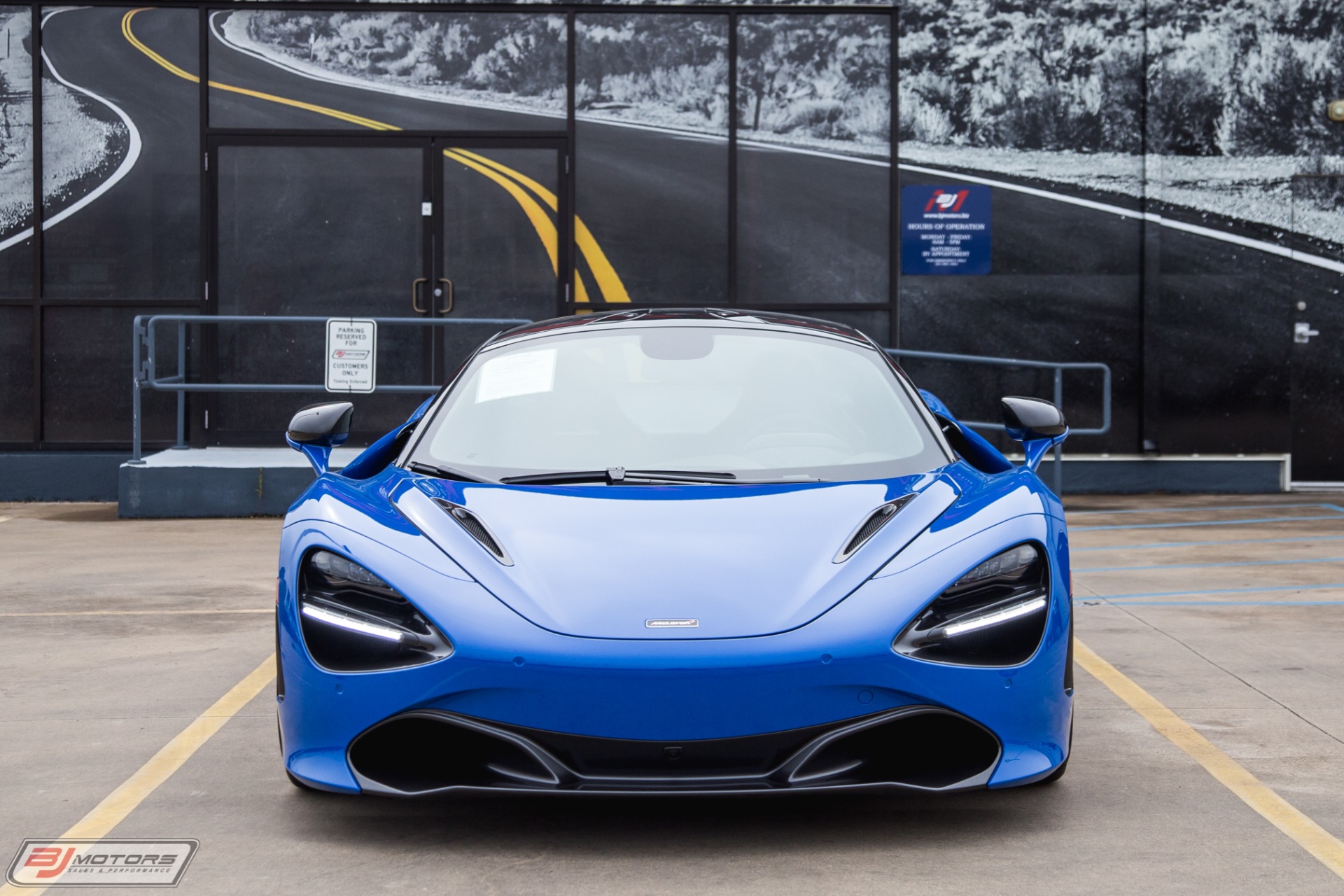 Used-2018-McLaren-720S-Performance-Paris-Blue-114-Miles