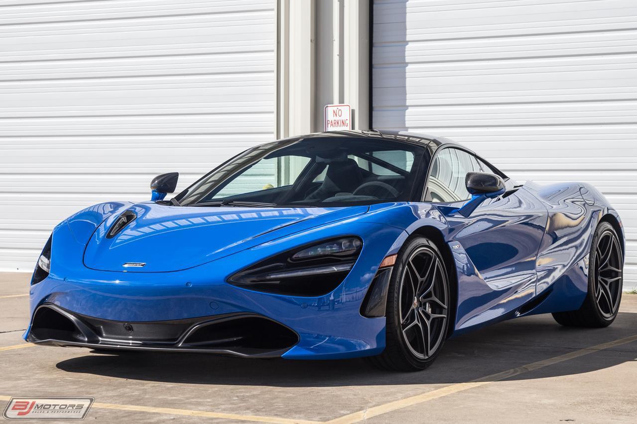 black and blue 720s