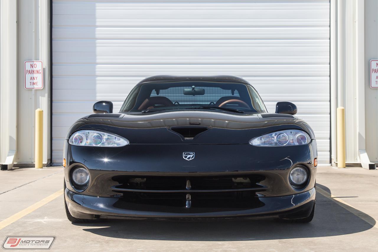 Used-2000-Dodge-Viper-GTS