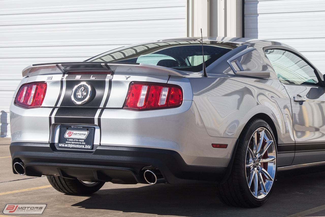 Used-2010-Ford-Mustang-Only-187-Miles-from-New-GT500-Super-Snake