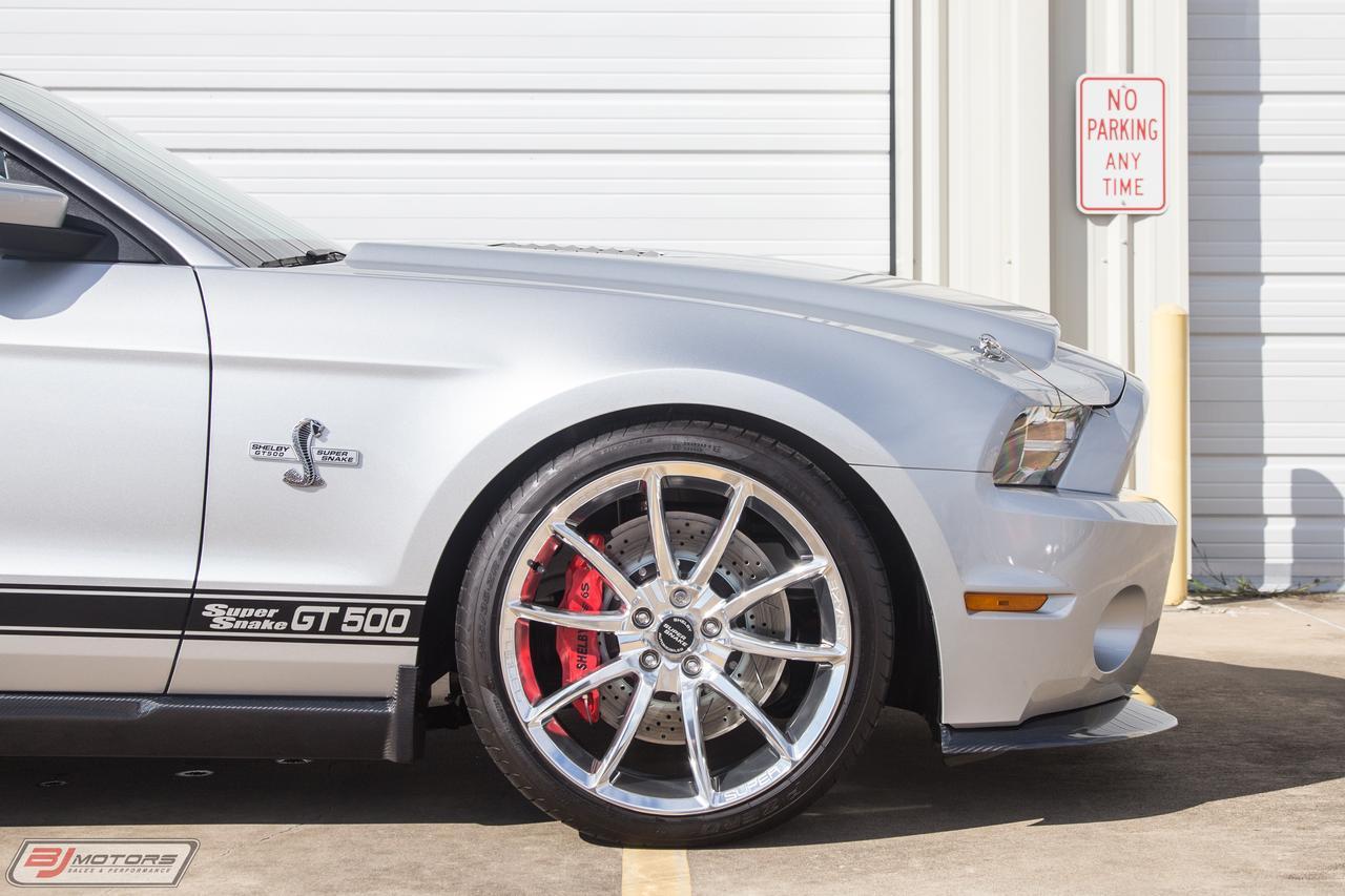 Used-2010-Ford-Mustang-Only-187-Miles-from-New-GT500-Super-Snake