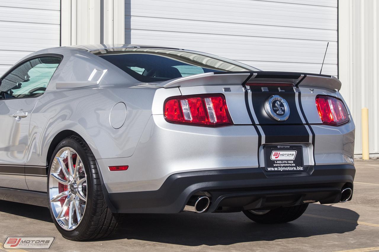 Used-2010-Ford-Mustang-Only-187-Miles-from-New-GT500-Super-Snake