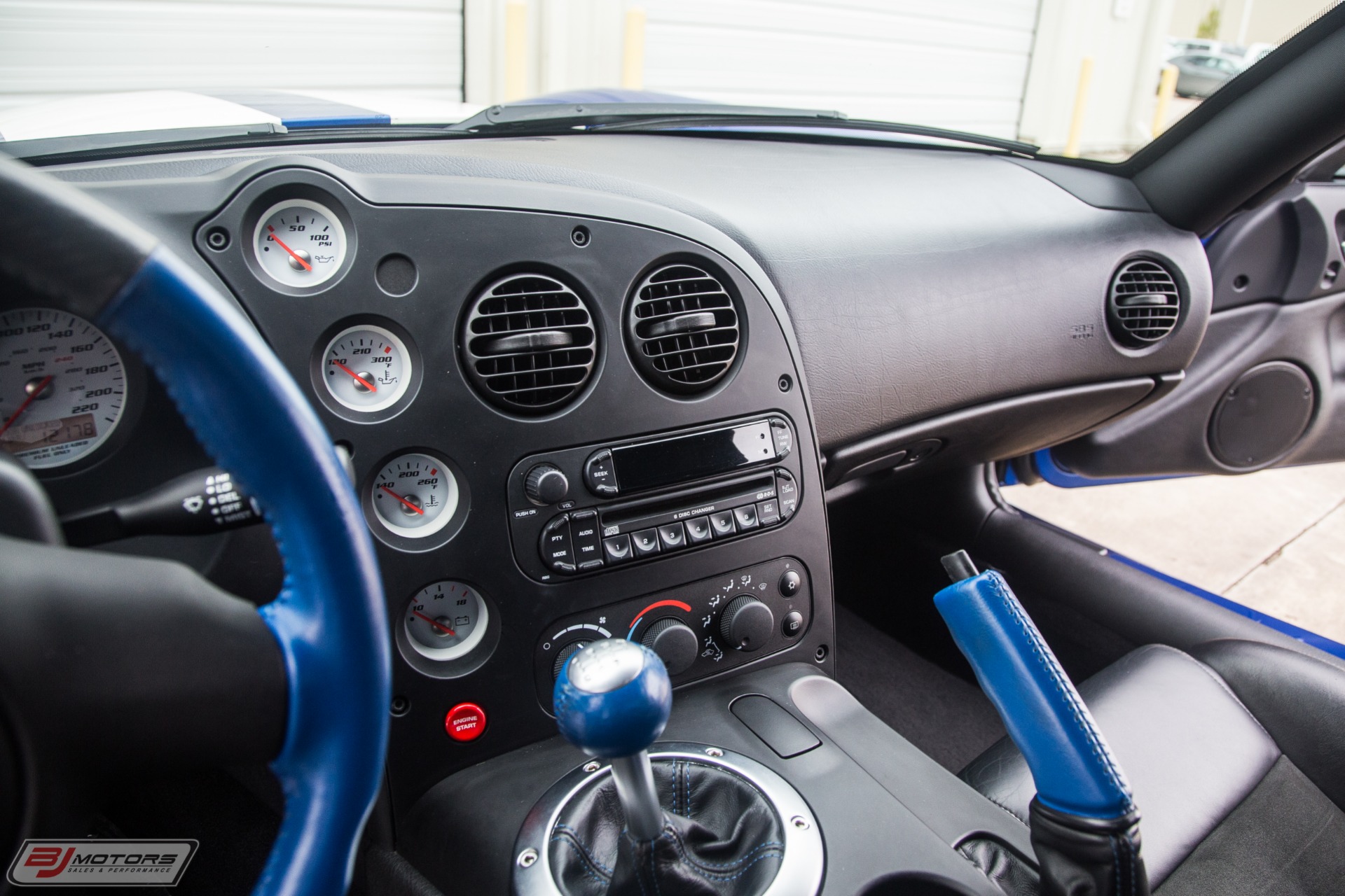 Used-2006-Dodge-Viper-SRT-10-Launch-Edition-1-of-200